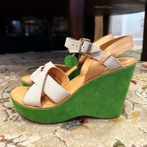 NWT Kork Ease Ava 2.0 Green Suede Wedge Sandals Size 10
